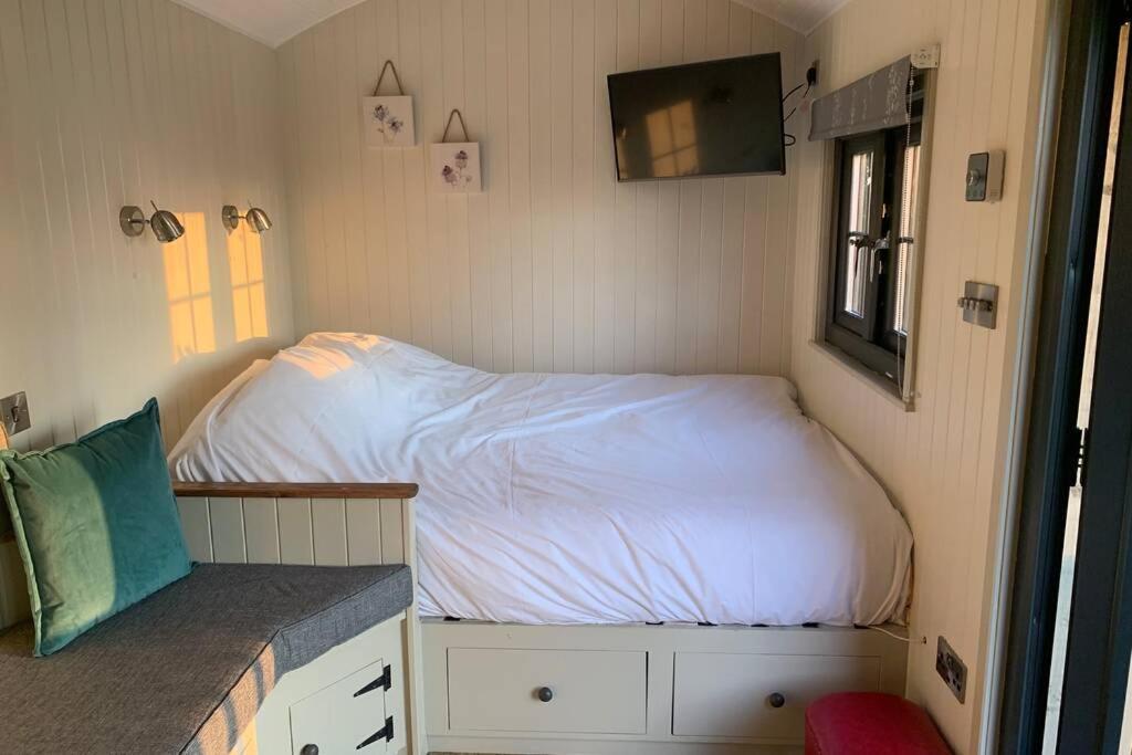 Lle Mary - Beautiful Views, Hot Tub, Secluded, Dog Welcome, Barmouth Llanddwywe Kültér fotó