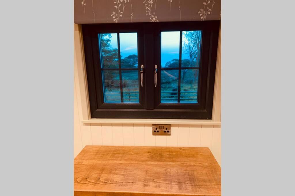 Lle Mary - Beautiful Views, Hot Tub, Secluded, Dog Welcome, Barmouth Llanddwywe Kültér fotó