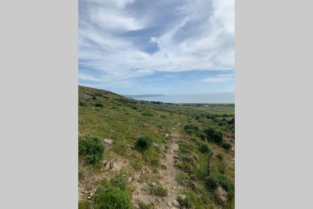 Lle Mary - Beautiful Views, Hot Tub, Secluded, Dog Welcome, Barmouth Llanddwywe Kültér fotó